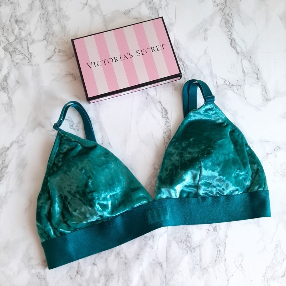 PINK VICTORIA’S SECRET  Green Velvet Triangle Bralette L